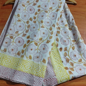 Cotton Beach Sarongs Floral Print Sarong Indian Hand Block Print Beach Sarongs Soft Voile Fabric Summer Pareos Gift for Her Pareo For Women