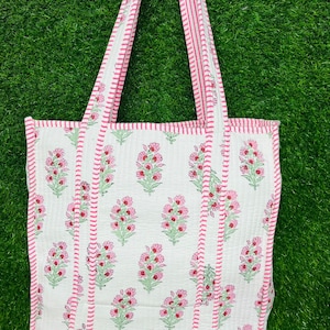 Vintage Floral gesteppte große Reisehandtasche, Tragetaschen für Frauen, Schultertasche, umweltfreundliche Einkaufstasche, Strandtasche, Handtaschen für Frauen,