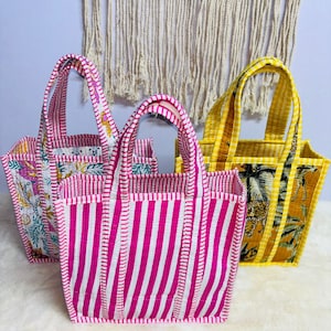 Kleine Tote Top Griff Tasche Gesteppter Stoff Mini-Einkaufstasche Blumentasche für Frauen tragen alle Tote Brautjungfer Geschenk Einkaufen Frauentasche Hochzeitsgeschenke