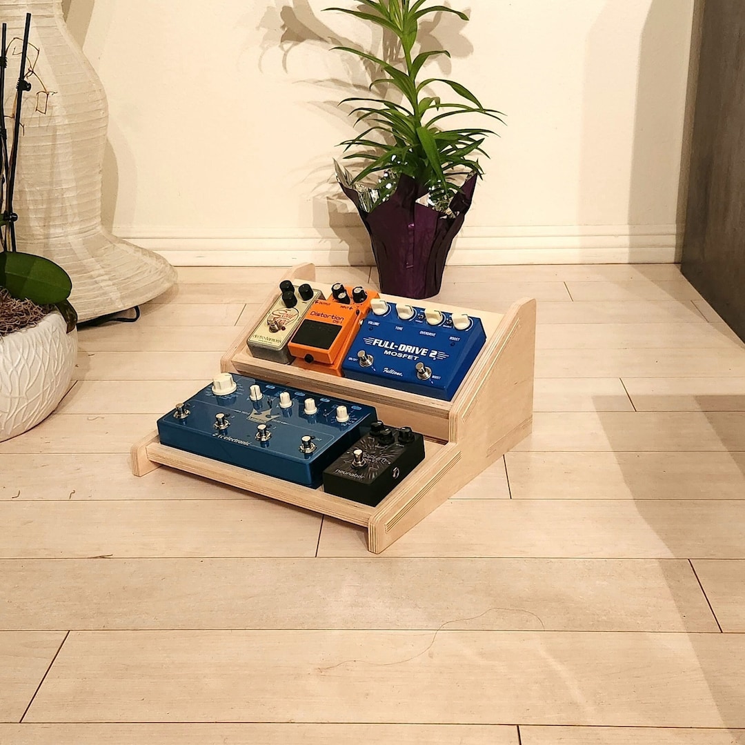 2 Tier Studio Desktop Pedalboard Kit for Recording Artists and Sound