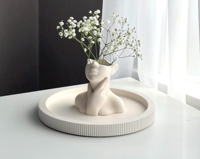 Ribbed Tray Decor, Custom Colour Catchall Jesmonite Handmade Neutral Home Decor Gift