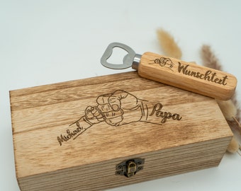 Handmade wooden bottle opener with individual engraving - the perfect gift for dad for Father's Day or birthday