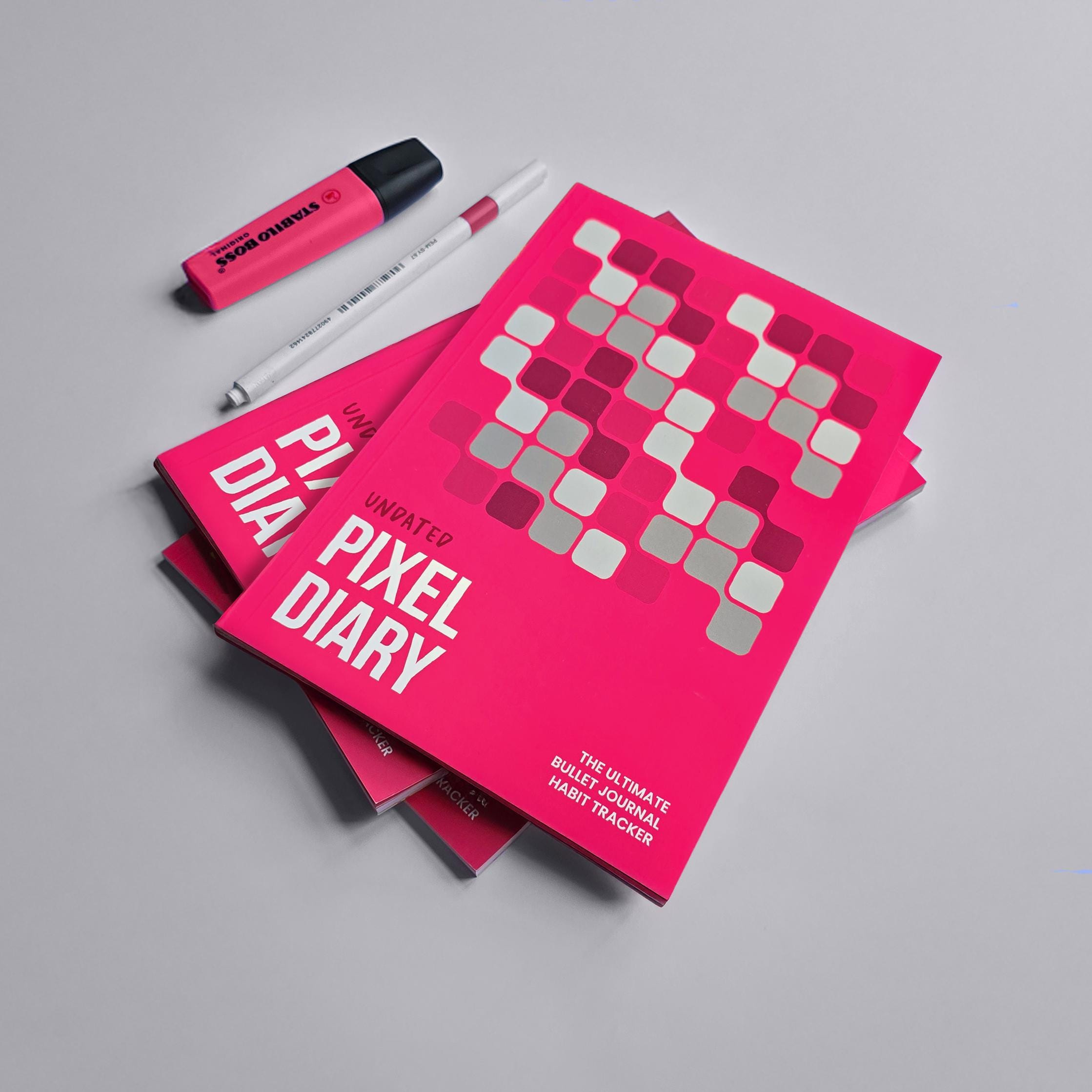 UNDATED Pixel Diary | A Year in Pixels Tracker, Bullet Journal, Track ...
