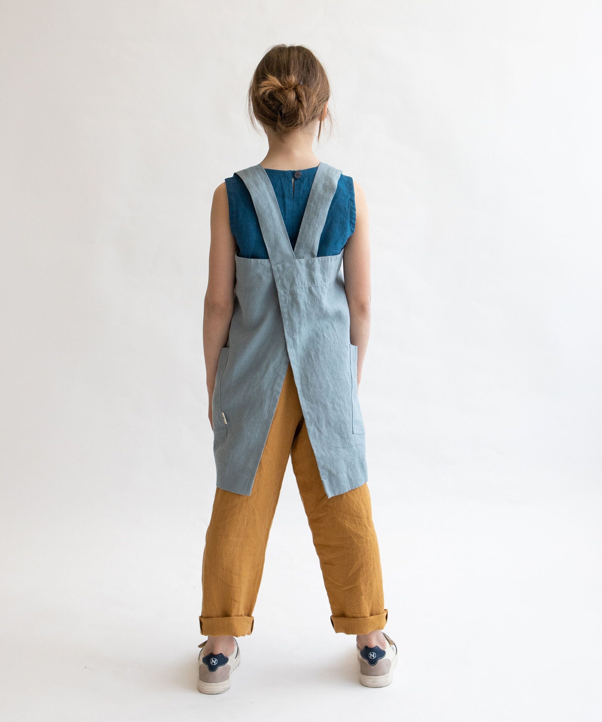puffin kid's apron pdf sewing pattern (4 sizes) - etsy... Kids Apron Sewing Pattern, Cross Back Pinafore (PDF Pattern) - Etsy