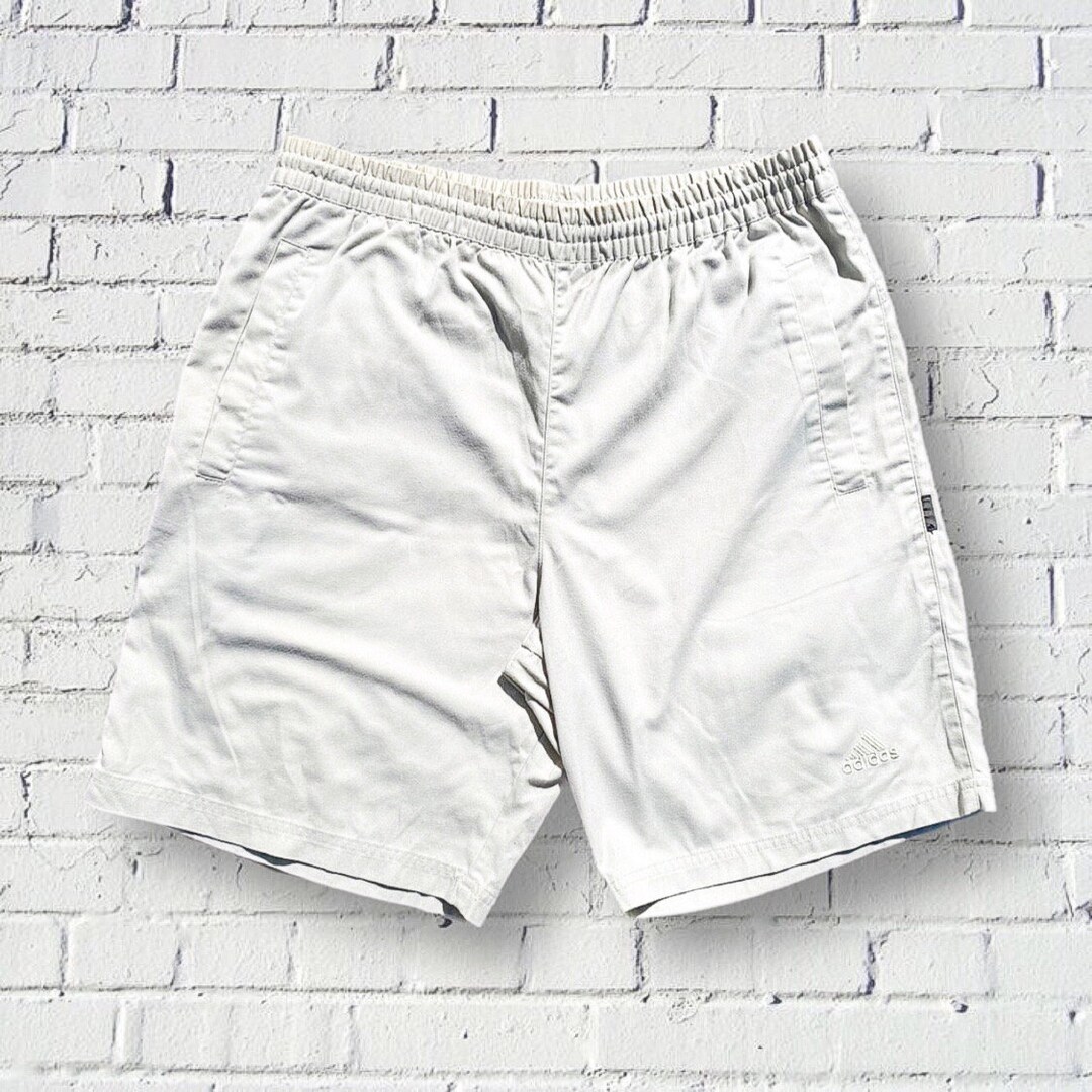 Vintage Adidas Short 90s Gift Sportswear Men's Short Gray Polyester Workout  Short Medium Adidas Jogging D5 F42 32 Inch