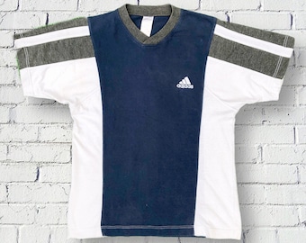 Adidas vintage T-Shirt années 90 Blanc et Bleu Géométrique - Chemise Logo Sport Unisexe / Taille XS