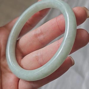 MADE IN-HOUSE Certifiable Natural Grade-A Jadeite Bangle in Pastel Green (57.5mm Thin Round)