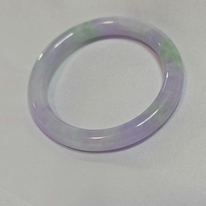 MADE IN-HOUSE Certifiable Natural Grade-A Jadeite Bangle in Lavender Purple and Green (53.4mm Round)