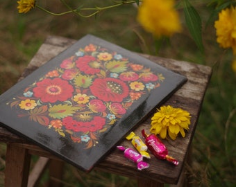 Slavic Wooden Handpainted Floral Cutting Serving Decorative Board! Góralskie Highlanders of Poland from Krakow Region but in Kokhloma Style