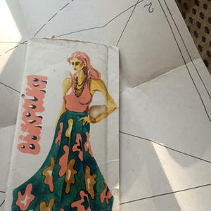 Artículos de estilo vintage, patrones rusos para una falda y una blusa, costuras de contorno, ropa soviética, kit de costura de bricolaje de 1970
