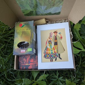 Spersonalizowany zestaw upominkowy Premium z Polski Pomysły na historię Polski Pamiątka z Warszawy Pudełko Syrenki Świeca Folklor Rzemiosło Ręcznie robione Prezent artystyczny