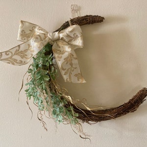 Crescent Moon Floral Wreath (Large)