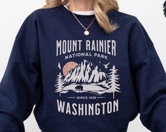 Mount Rainier National Park Sweatshirt, Vintage Washington Sweatshirt, Mount Rainier National Park gift Mount Rainier Souvenir Hiking shirt