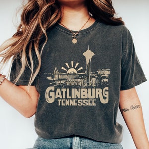 Gatlinburg Tennessee Comfort Colors Shirt, Vintage Tennessee Smoky Mountains National Park Shirt Tennessee Family Trip Gatlinburg Souvenir