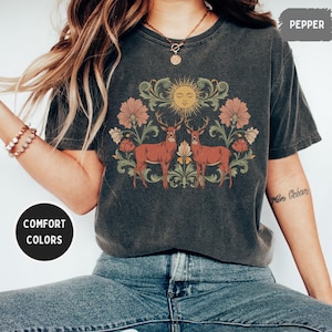 Retro Deers T-shirt, Nature Lover Tee, Vintage Deer Shirt, Springtime Shirt, Comfort Colors Shirt, Outdoor Adventure Top
