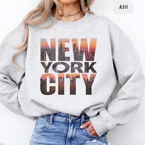 New York City Sweatshirt, NYC Unisex Crewneck Jumper, Big Apple Pullover, Urban Graphic Apparel, Cityscape Sweater