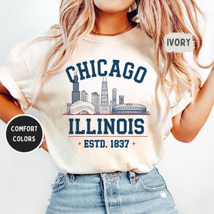 Chicago Comfort Colors Unisex Garment-Dyed T-shirt, Chicago Unisex Tee, Vintage Style Shirt, Gift for Travelers, Chicago Souvenir Shirt