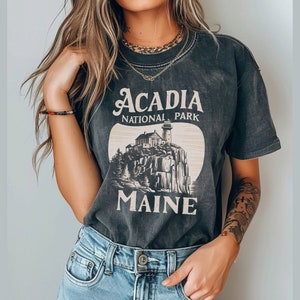 Acadia National Park Comfort Colors Shirt, Maine Shirt, National Park Tee, Bar Harbor Tshirts Travel Tee, Hiking shirt. Granola Girl gift