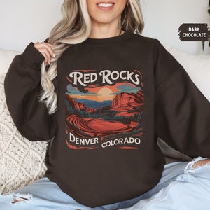 Vintage Red Rocks Colorado Sweatshirt Denver Colorado Sweater Mountain Hiking Sweat Hiking Shirt Music Festival Souvenir Rock Climbing tee