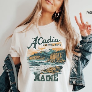 Acadia National Park shirt, Vintage Maine tshirt, Acadia National Park gifts, Retro Maine Sweatshirt, Hiking gift, Acadia Park Souvenir Tee