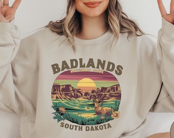 Badlands National Park Sweatshirt, Vintage South Dakota Sweatshirt, Badlands National Park gifts, Retro Dakota Sweater, Hiking Souvenir gift