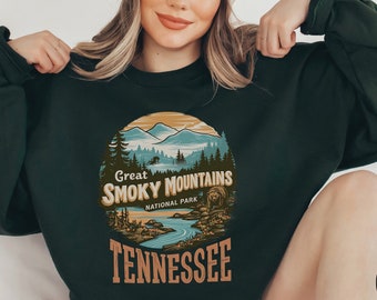 Great Smoky Mountains Sweatshirt, Vintage Tennessee Sweatshirt Great Smoky Mountains National Park gifts Gatlinburg Shirt Hiking souvenir