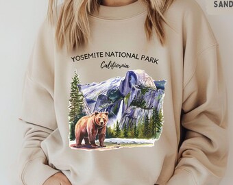 Retro Yosemite Sweatshirt, Watercolor Style California Sweater Yosemite National Park gift Yosemite Souvenir Yosemite Crewneck Granola Girl