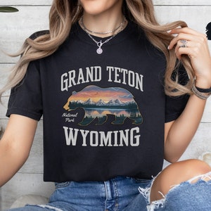 Grand Teton National Park Comfort Colors Shirt, Retro Wyoming Souvenir Shirt, Grand Teton National Park Gifts, Mountain Shirt, Bear shirt