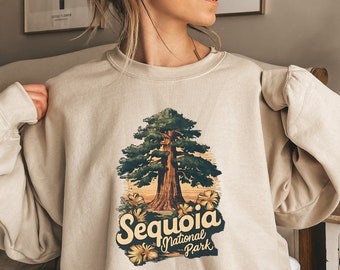 Sequoia National Park Sweatshirt, Vintage California Sweatshirt, Giant Sequoia Hiking Shirt Redwood Shirt California Trip Gift National Park