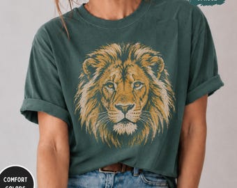 Vintage Lion Portrait T-Shirt, Comfort Colors 1717, Wildlife Tee (Distressed Art)