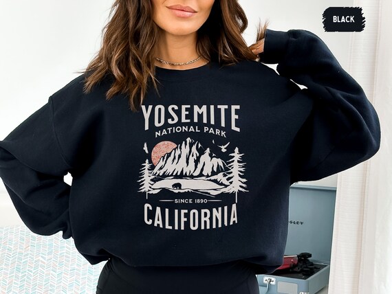 Retro Yosemite National Park Shirt - Bear & Vintage Sun Retro Yosemite National Park Shirt - Bear & Vintage Sun