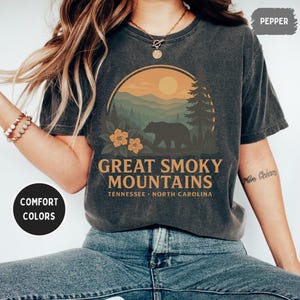 Retro Great Smoky Mountains National Park Comfort Colors T-shirt, Nature Lover Apparel, Mountains Graphic Tee, Outdoor Adventure gift Hiking