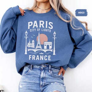 Paris France Sweatshirt - Eiffel Tower Crewneck Jumper, France Travel Unisex Sweater French Vacation Pullover Parisian Landmark Top Traveler