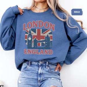 Vintage London Sweatshirt, Retro England Jumper, Cool UK Crewneck, Classic British Pullover, London Travel Top