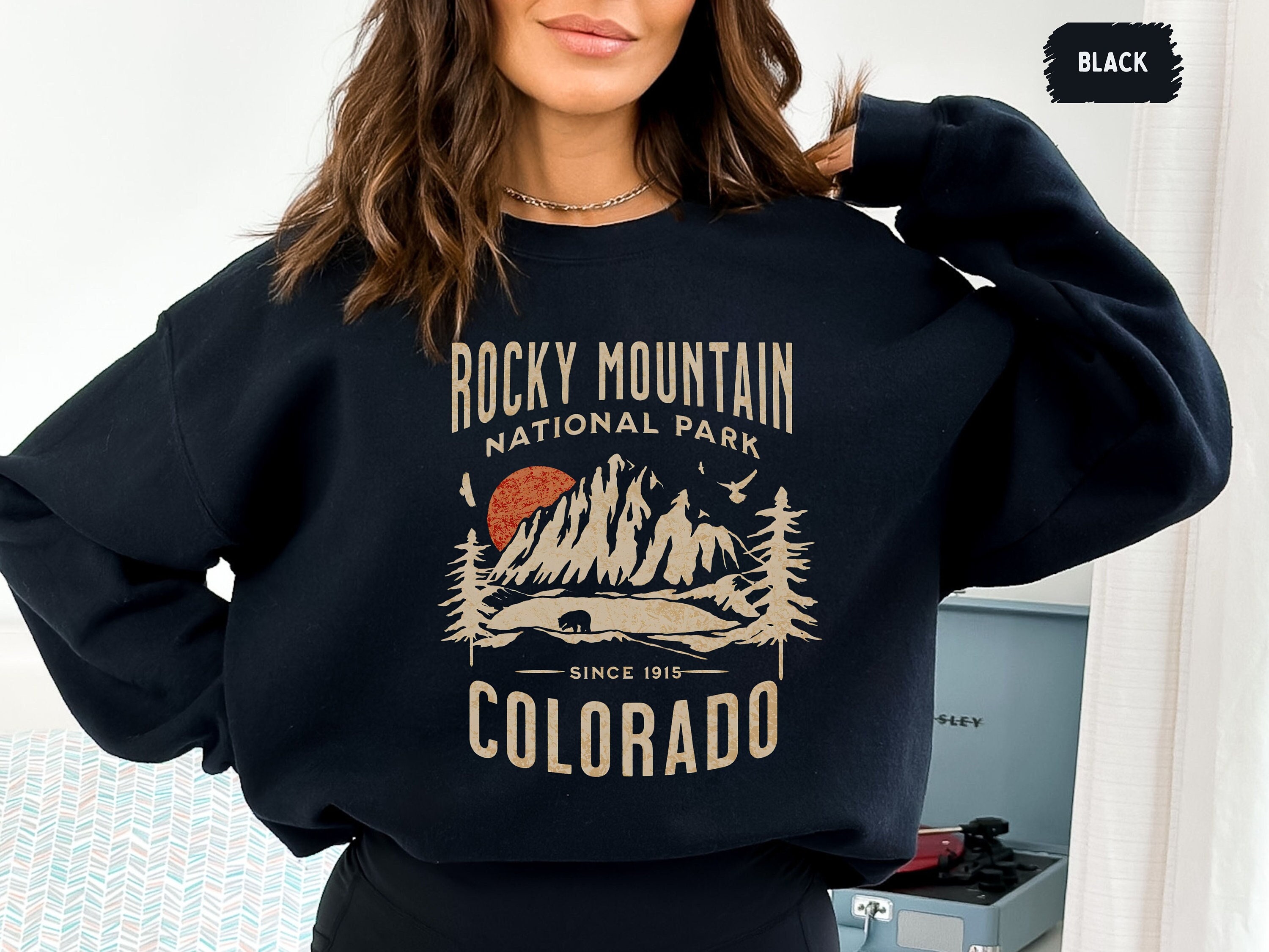 Vintage Rocky Mountain National Park Sweatshirt, Retro Colorado