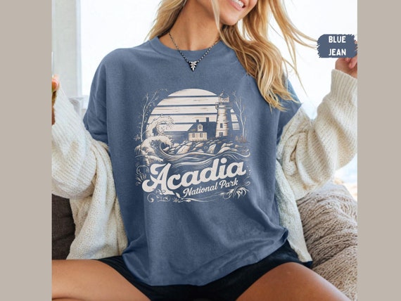 Retro Acadia National Park T-Shirt Distressed Hiking Tee Retro Acadia National Park T-Shirt Distressed Hiking Tee