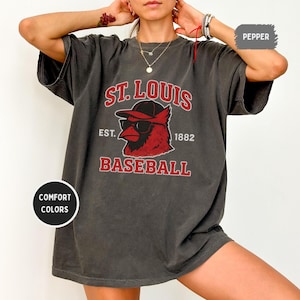 chemise vintage St. Louis Baseball Comfort Colors, t-shirt St. Louis Cardinals, cadeau pour fan de baseball, t-shirt de sport rétro, t-shirt unisexe, teint en pièce