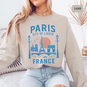 Paris France Sweatshirt - Eiffel Tower Crewneck Jumper, France Travel Unisex Sweater French Vacation Pullover Parisian Landmark Top Traveler