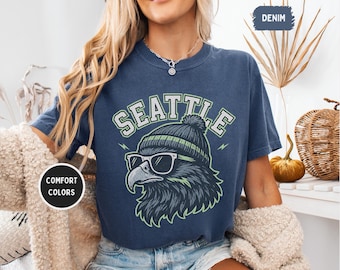 Camiseta retro de fútbol americano de Seattle, camiseta vintage de Seattle, camiseta de Seattle con colores cómodos, regalo para fanáticos del fútbol americano de Seattle, ropa deportiva de Seattle