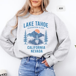 Vintage Lake Tahoe Sweatshirt, Retro Mountain Lover Gift, Cozy Unisex Jumper, Outdoor Adventure Clothing, Cabin Wear