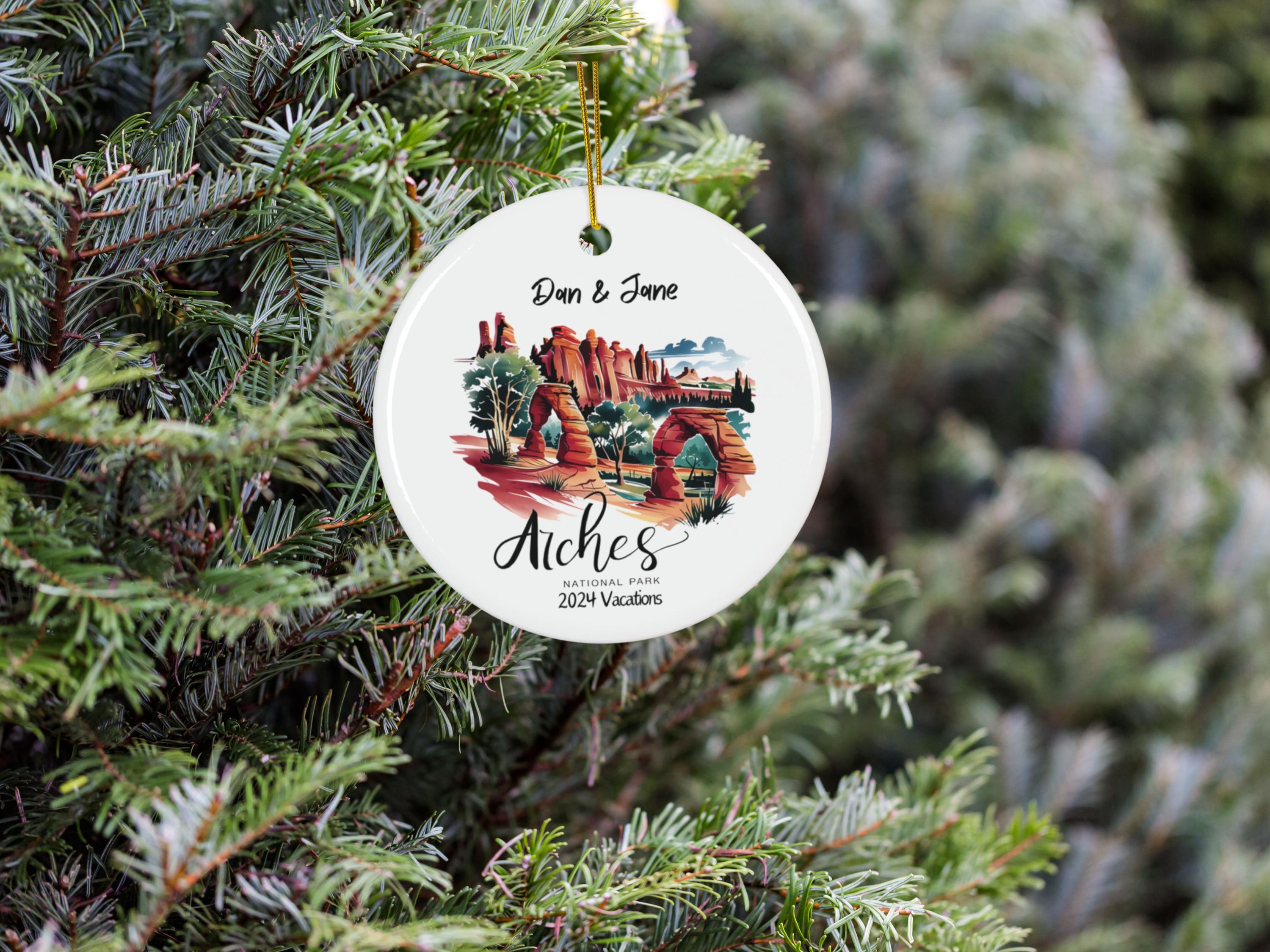 アーチーズ国立公園のオーナメント、パーソナライズされたセラミック
