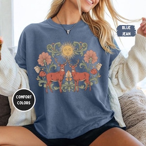 Retro Deers T-shirt, Nature Lover Tee, Vintage Deer Shirt, Springtime Shirt, Comfort Colors Shirt, Outdoor Adventure Top