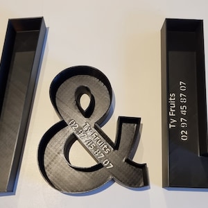 Lettres et symboles creux