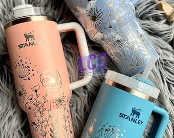Szklanka Stanley o pojemności 40 uncji z grawerowanym motywem kwiatowym i uchwytem