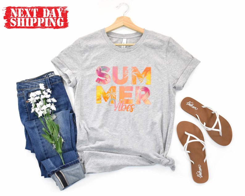 Vintage Summer Vibes Shirt, Retro Summer Vibes Tshirt, Women Summer Tank Top, Colorful Holiday Shirt, Summer Lovers Tee, Cute Summer Tee image 4