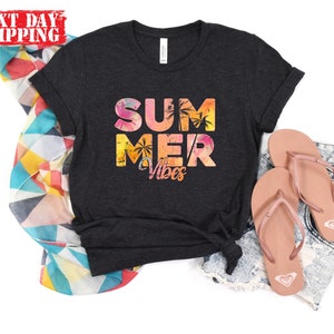 Vintage Summer Vibes Shirt, Retro Summer Vibes Tshirt, Women Summer Tank Top, Colorful Holiday Shirt, Summer Lovers Tee, Cute Summer Tee image 6