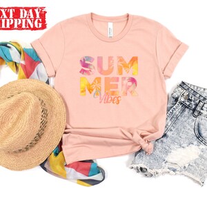 Vintage Summer Vibes Shirt, Retro Summer Vibes Tshirt, Women Summer Tank Top, Colorful Holiday Shirt, Summer Lovers Tee, Cute Summer Tee image 7