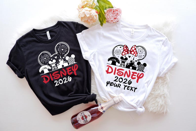 Camisetas familiares Disney 2026, camiseta personalizada de Disneyland, camiseta del equipo Disney, camiseta de Minnie 2026, sudadera de Mickey, ropa para el primer viaje a Disney imagen 1