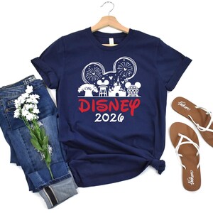 Camisetas familiares Disney 2026, camiseta personalizada de Disneyland, camiseta del equipo Disney, camiseta de Minnie 2026, sudadera de Mickey, ropa para el primer viaje a Disney imagen 6