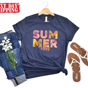 Vintage Summer Vibes Shirt, Retro Summer Vibes Tshirt, Women Summer Tank Top, Colorful Holiday Shirt, Summer Lovers Tee, Cute Summer Tee image 5